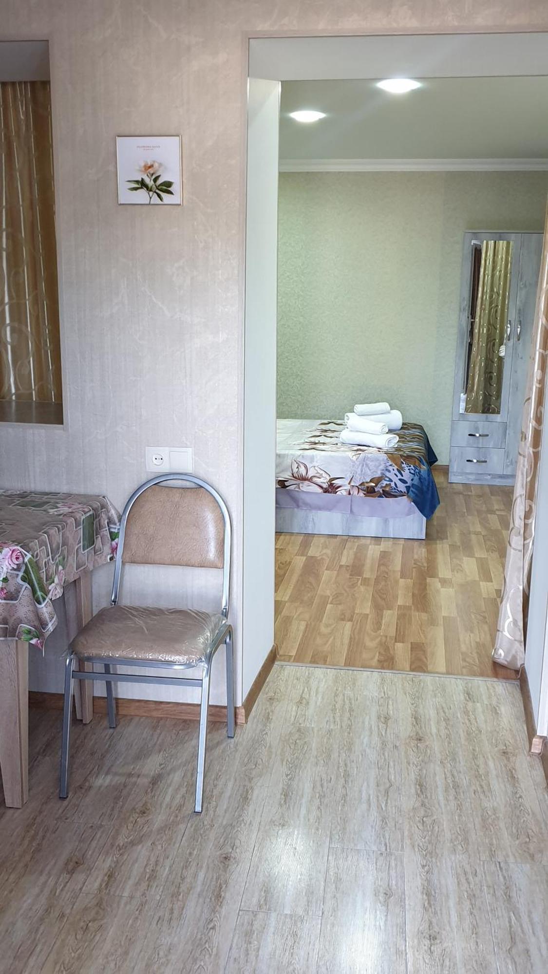 Comfort Tiflis Habitación foto