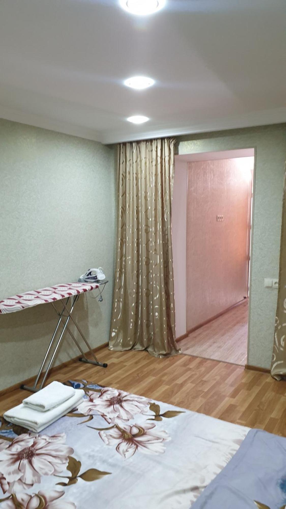 Comfort Tiflis Exterior foto