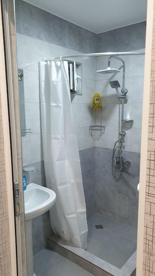 Comfort Tiflis Exterior foto