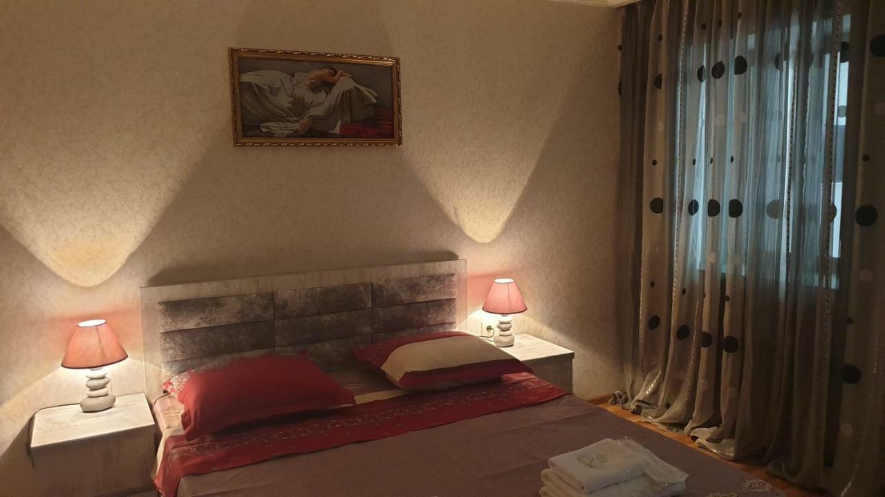 Comfort Tiflis Exterior foto
