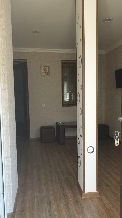 Comfort Tiflis Exterior foto